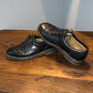 English Made Dr. Martens Black Mens Oxford Shoes - size 10